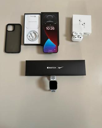 Apple: iPhone 12 Pro Max , AirPods ed Apple Watch
