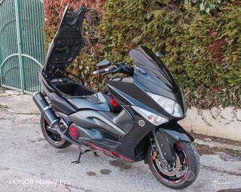 Yamaha Tmax 