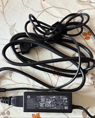 Alimentatore HP originale da 45w per notebook