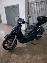 Piaggio Beverly 500