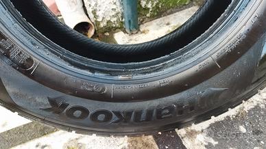 pneumatici usati per SUV o furgone 