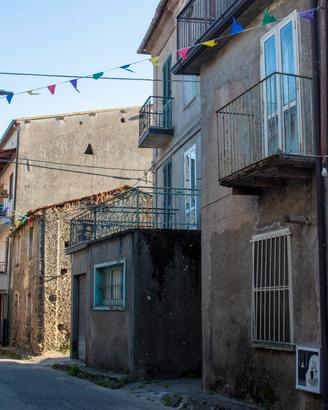 Casa indipendente a Decollatura