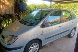 RENAULT Scénic 2ª serie - 2001