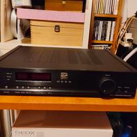 amplificatore integrato 