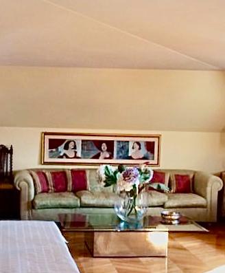 Divani in seta di San Leucio