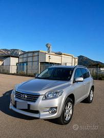 Toyota RAV4 2.2 D-CAT 177 CV 4WD - Testata RIFATTA
