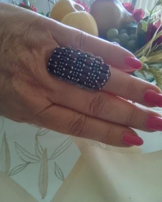 ANELLO ARGENTO CON PAVÉ DI GRANATINE