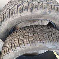 Gomme neve 205 60 R16 H Uniroyal