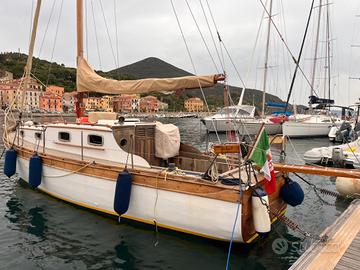 Barca a vela " Cantieri Cecchi Vinicio Livorno"