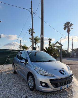 Peugeot 207 1.4 HDi 70CV 3p. Access