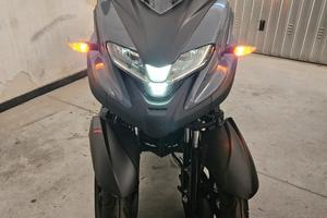 Yamaha Tricity 300 - 1.600km - anno 2024