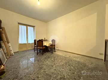 3 LOCALI A MONTEROTONDO