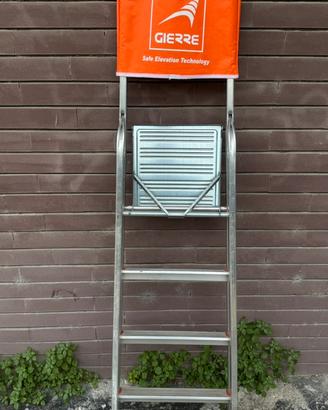 Scala a 4 gradini professionale