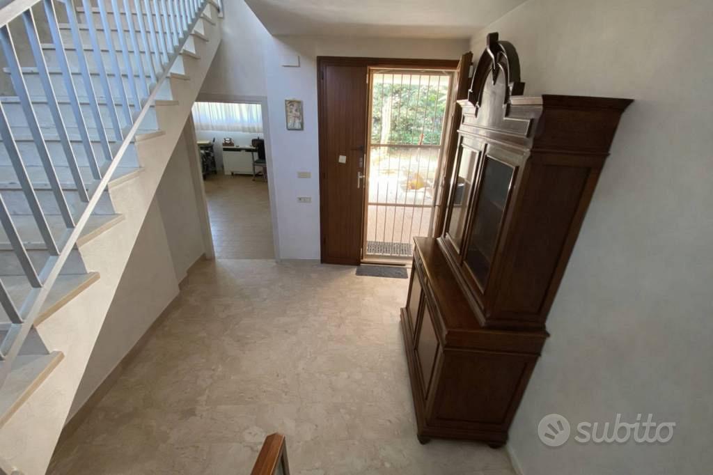 Casa – Mirandola, San Giacomo Roncole - Altro