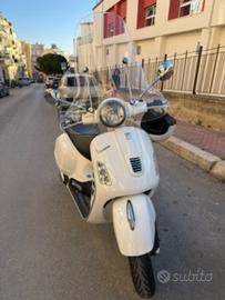Vespa GTS 300ie