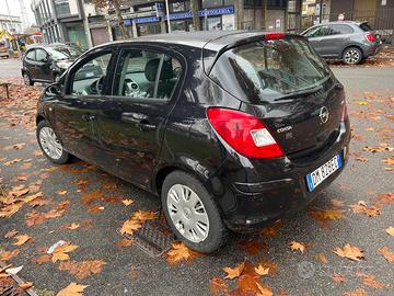 Opel corsa 5p