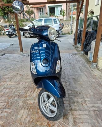 vespa 125 lx