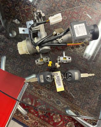 KIT SERRATURA ORIGINALE SSANGYONG PER MOD. KIRON C