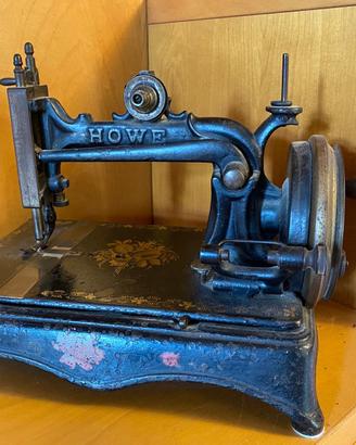MACCHINA DA CUCIRE HOWE - Fine 1800 - FUNZIONANTE