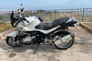 BMW R1200R