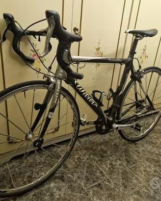 Bici da corsa in Carbonio Wilier Triestina Izoard