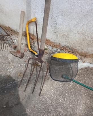 attrezzi da giardino/orto