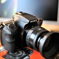 Sony A58 con zoom Minolta 35-70