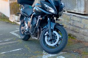 Yamaha Fazer 600 S2 