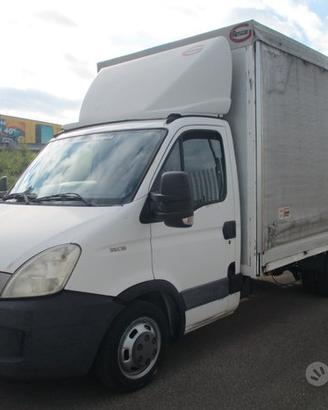 Iveco Daily 35C18 3000 180CV E4 CENTINA E TELO DA