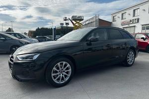 AUDI A4 Avant 35 TFSI S tronic Business Advanced