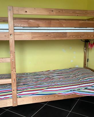 Letto a castello IKEA MYDAL  + materassi