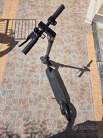 monopattino Xiaomi pro 2