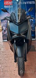 Yamaha X-Max 300 TECH MAX