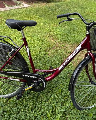 Nuova bicicletta da Donna
