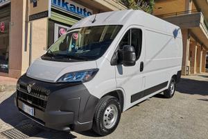 PEUGEOT BOXER 333 L2H1 2.2 BLUEHDI 140CV S&S 2025