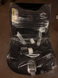 Cybex Cloud Z i-Size Plus nero con Base Z