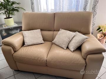 Divano Chateau D'Ax in pelle