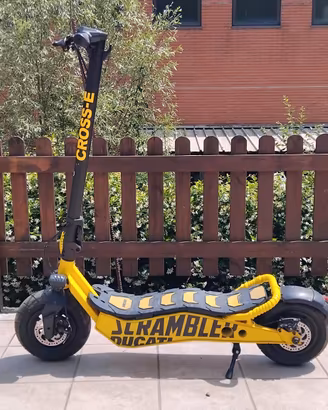 monopattino ducati scrambler