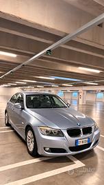 BMW 318i  benzina 4 porte euro 5