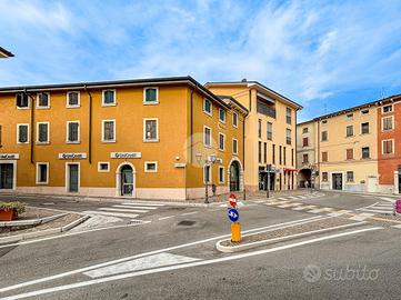 MONOLOCALE A PESCANTINA