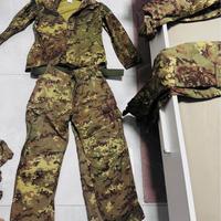 Abiti e mimetiche militari
