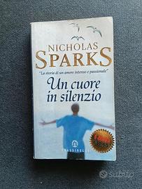 Libro romanzo Un cuore in silenzio, Nicholas Spark