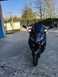 Yamaha tmax560 tec 