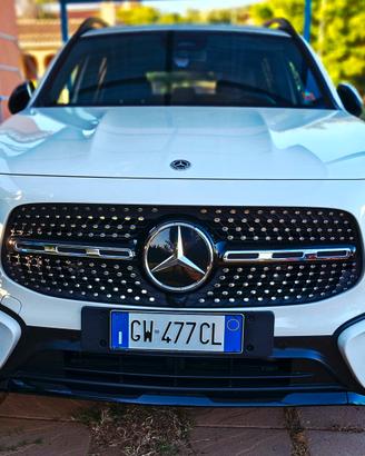 Mercedes GLB 200d 4Matic AMG line