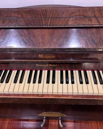 Pianoforte verticale