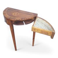 Consolle da ingresso demilune con apertura ad ali