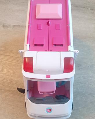 Ambulanza Barbie
