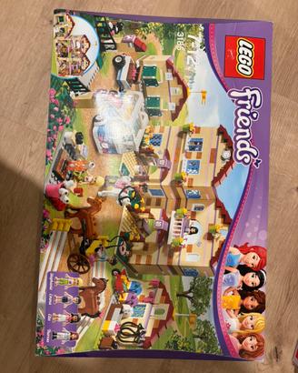 Lego friends scuola di equitazione