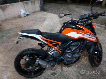 ktm Duke 125