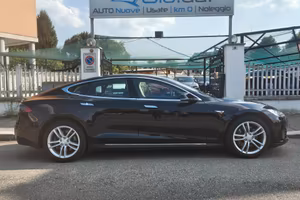 TESLA MODEL S 60 KM 283000- 2015